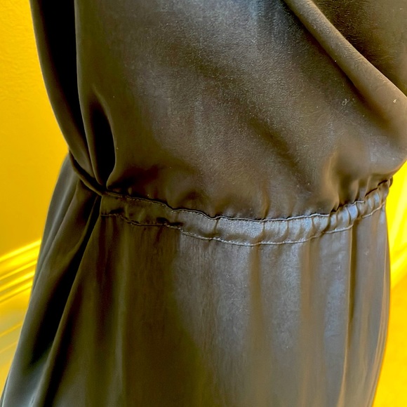 NWT Vince V Neck Tie Waist Midi Dress - Picture 6 of 9